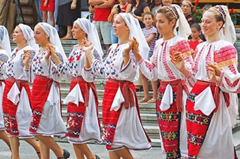 Romanian dancers